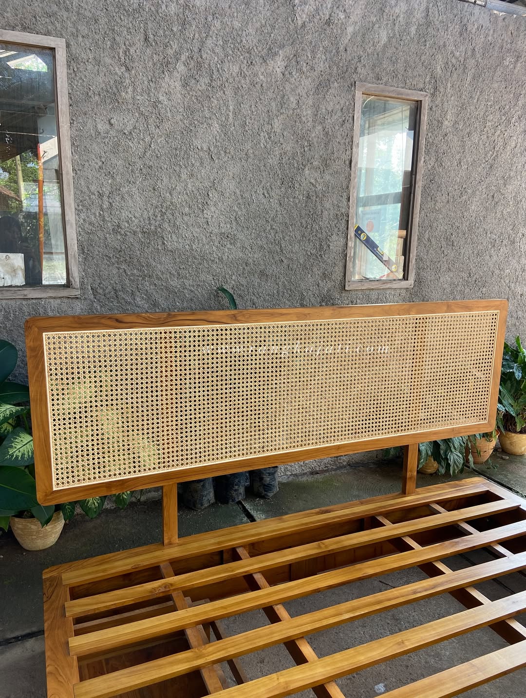 Narumi Tempat Tidur Minimalis - Gambar 2