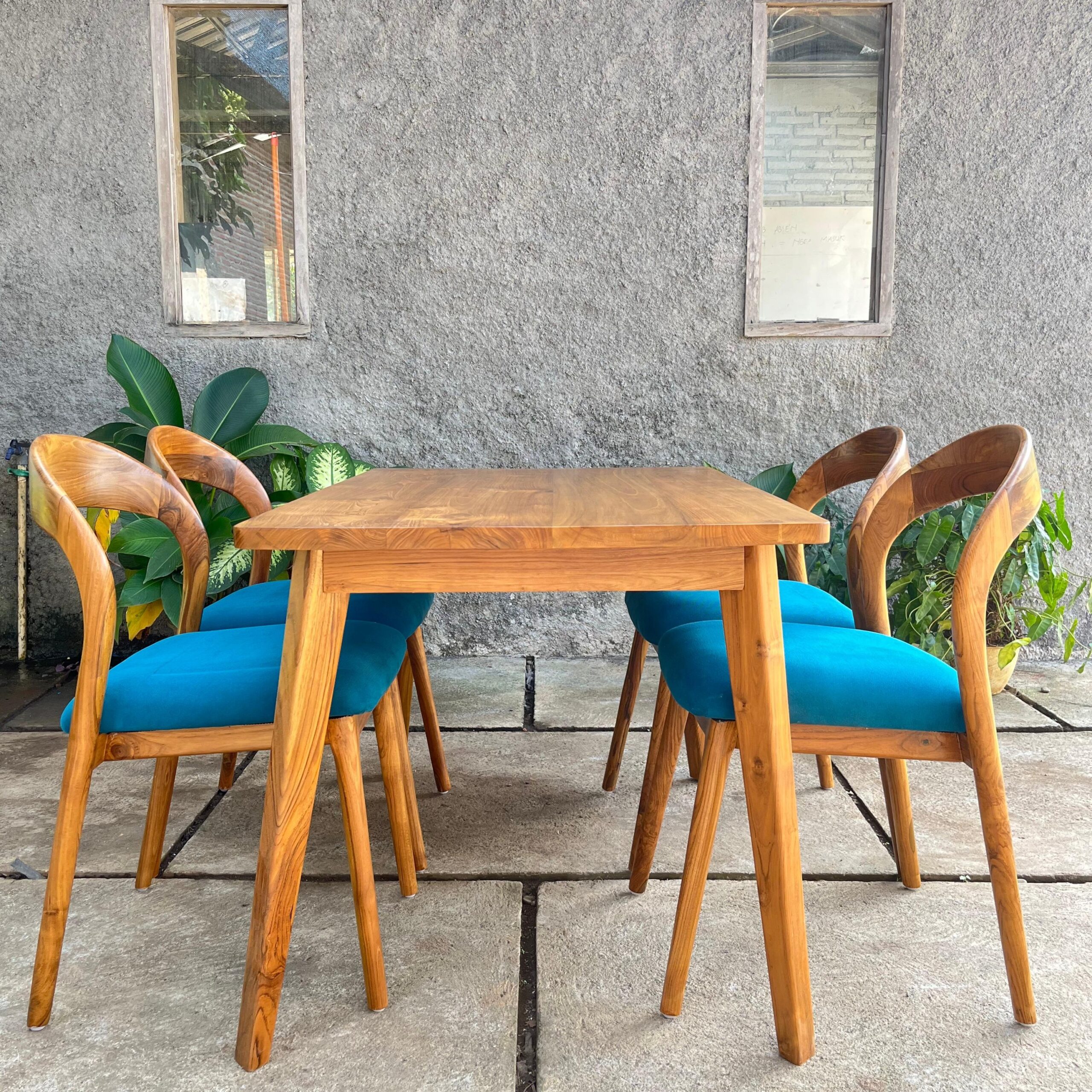 Kenzi Meja Makan Set