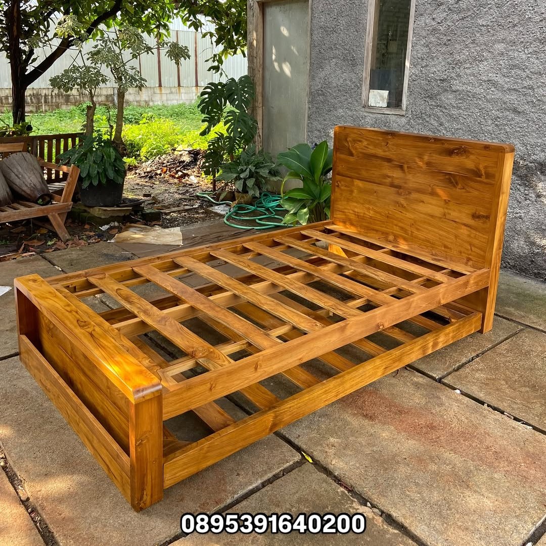 Sofia Dipan Minimalis