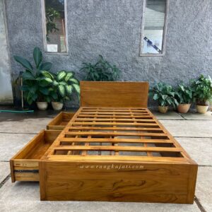 Natsuki Tempat Tidur Minimalis