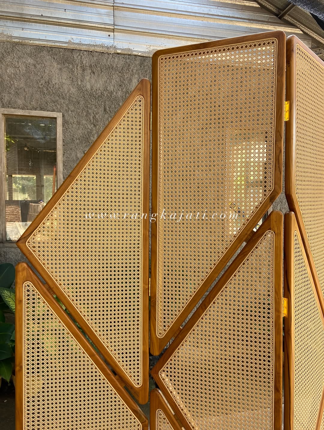 Gea Partisi Ruang Tamu Minimalis - Gambar 4