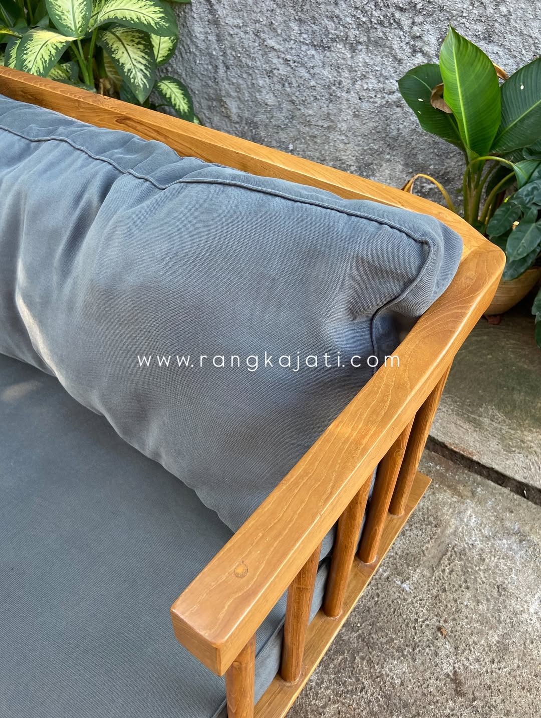 Sofa Kanao - Gambar 3