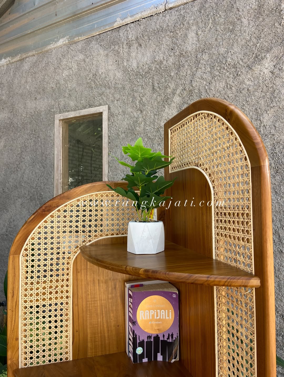 Rak Buku Momo - Gambar 4