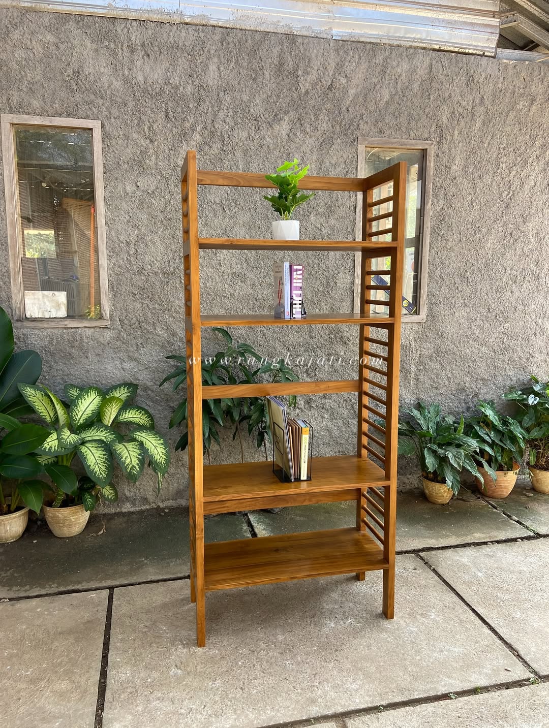 Latom Rak Buku - Gambar 3